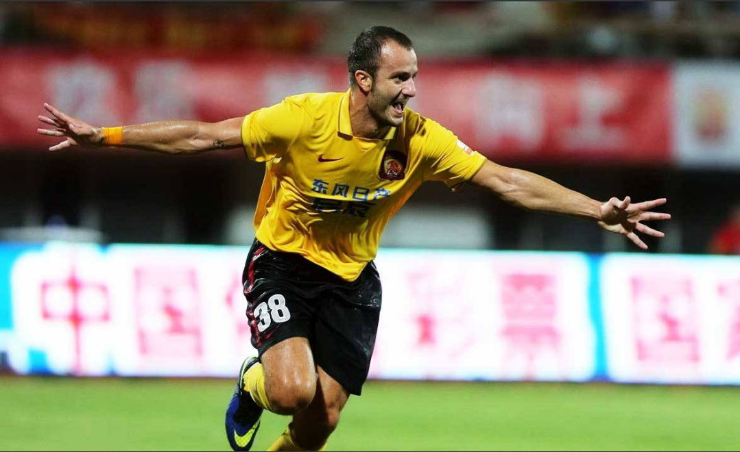 桑普多总裁盛赞球队表现,信心满满的简单介绍 桑普多总裁盛赞球队表现,信心满满的简单介绍