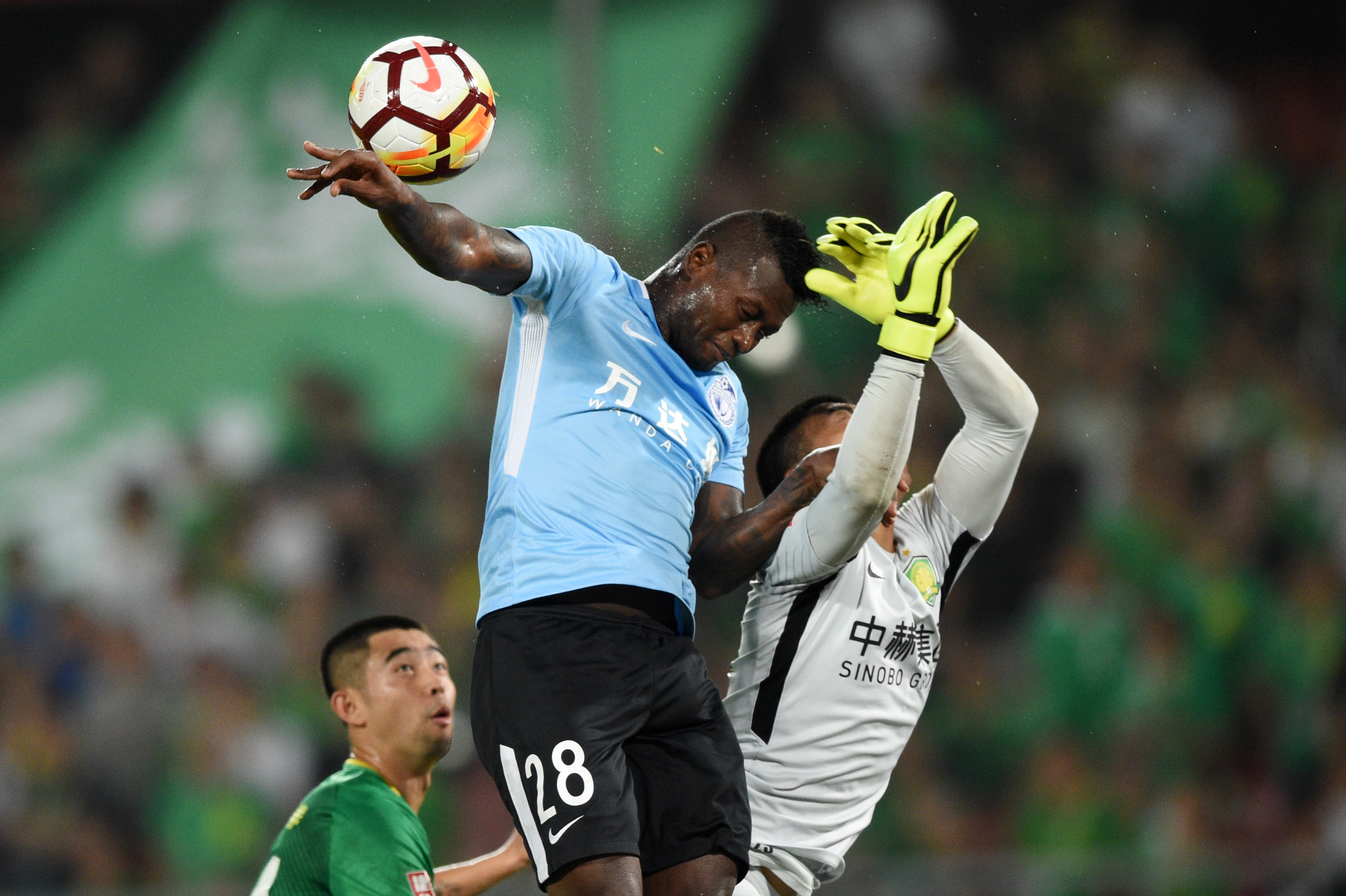 包含国安取胜大连一方,继续保持高位的词条 包含国安取胜大连一方,继续保持高位的词条