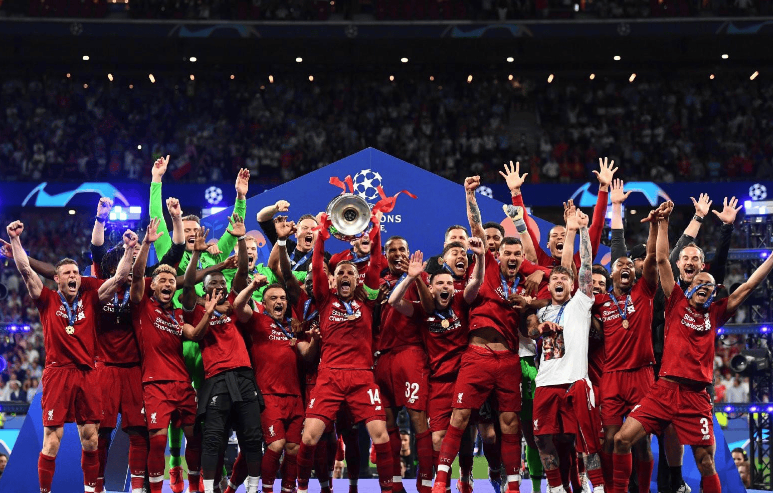 同城乐体育活动-利物浦迎战拜仁，谁能在赛场上占据优势？的简单介绍