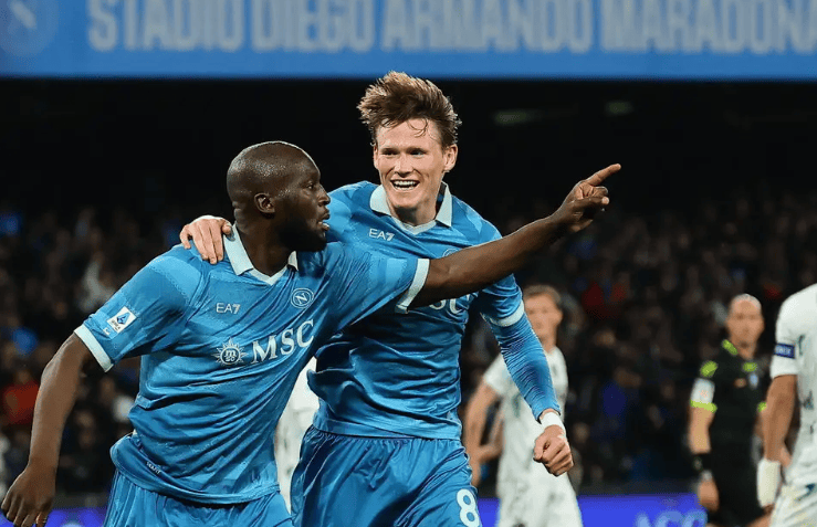 同城乐体育中国官网-那不勒斯逆转获胜，提前锁定欧冠资格