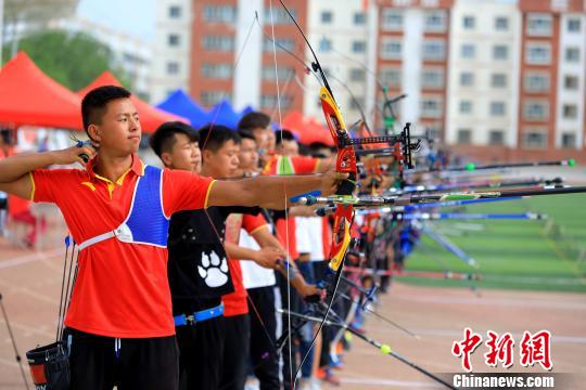 俄罗斯射箭选手表现出色！射箭比赛场上激烈角逐的简单介绍